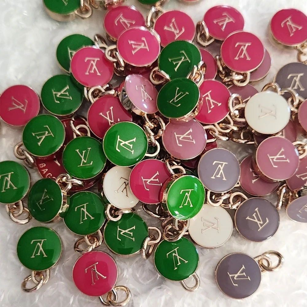 Louis Vuitton Zipper Pull Charm - Picture 3 of 3